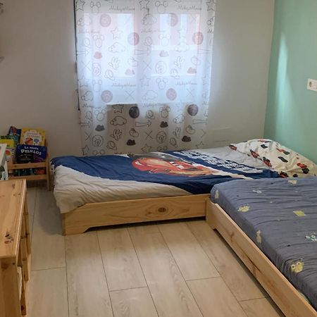 Alojamiento Los Guajes Gijón Esterno foto
